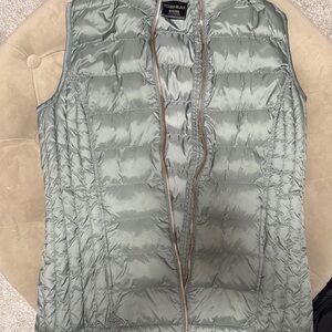 32 Degrees Women's greenPuffer Vest
